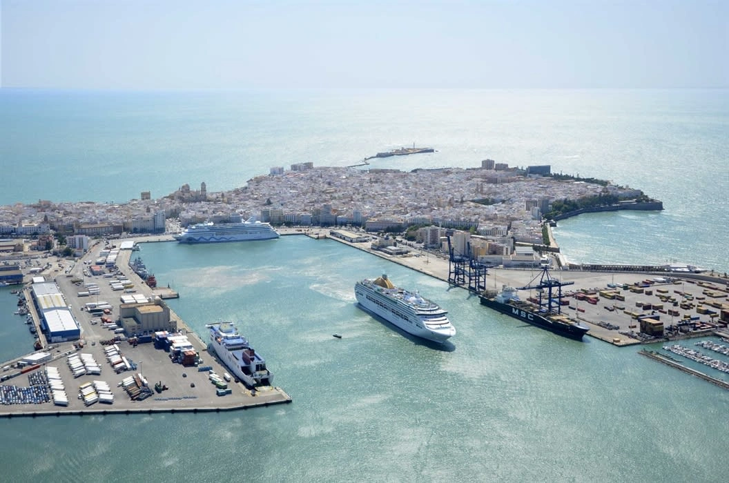 Cádiz ferry port