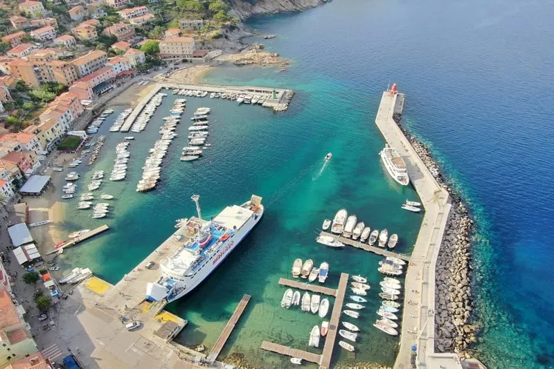 Giannutri Landing