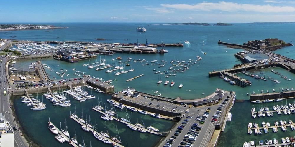 Guernsey ferry port