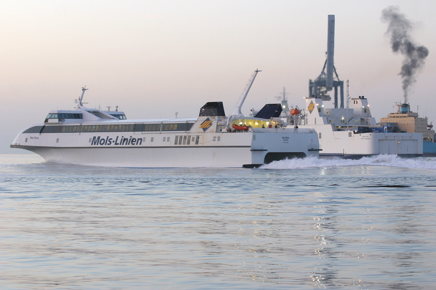 Molslinjen ferry